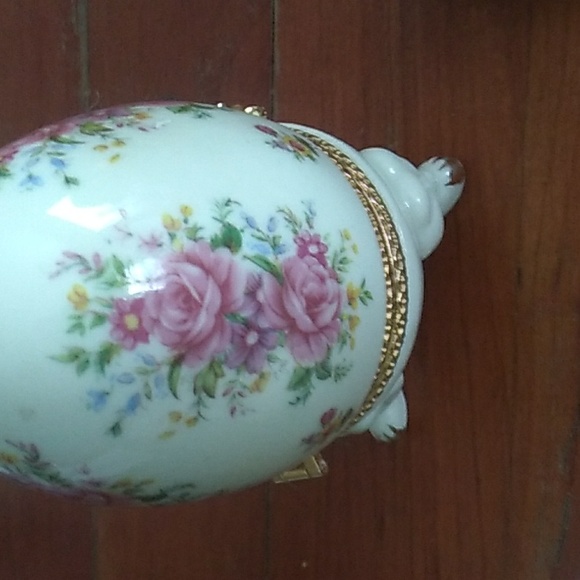 💖 Baum Bros Formalities Trinket Box -Egg Shaped Footed Porcelain - Picture 6 of 16